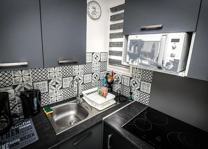 Deux Pieces Rez De Chaussee * Кабур